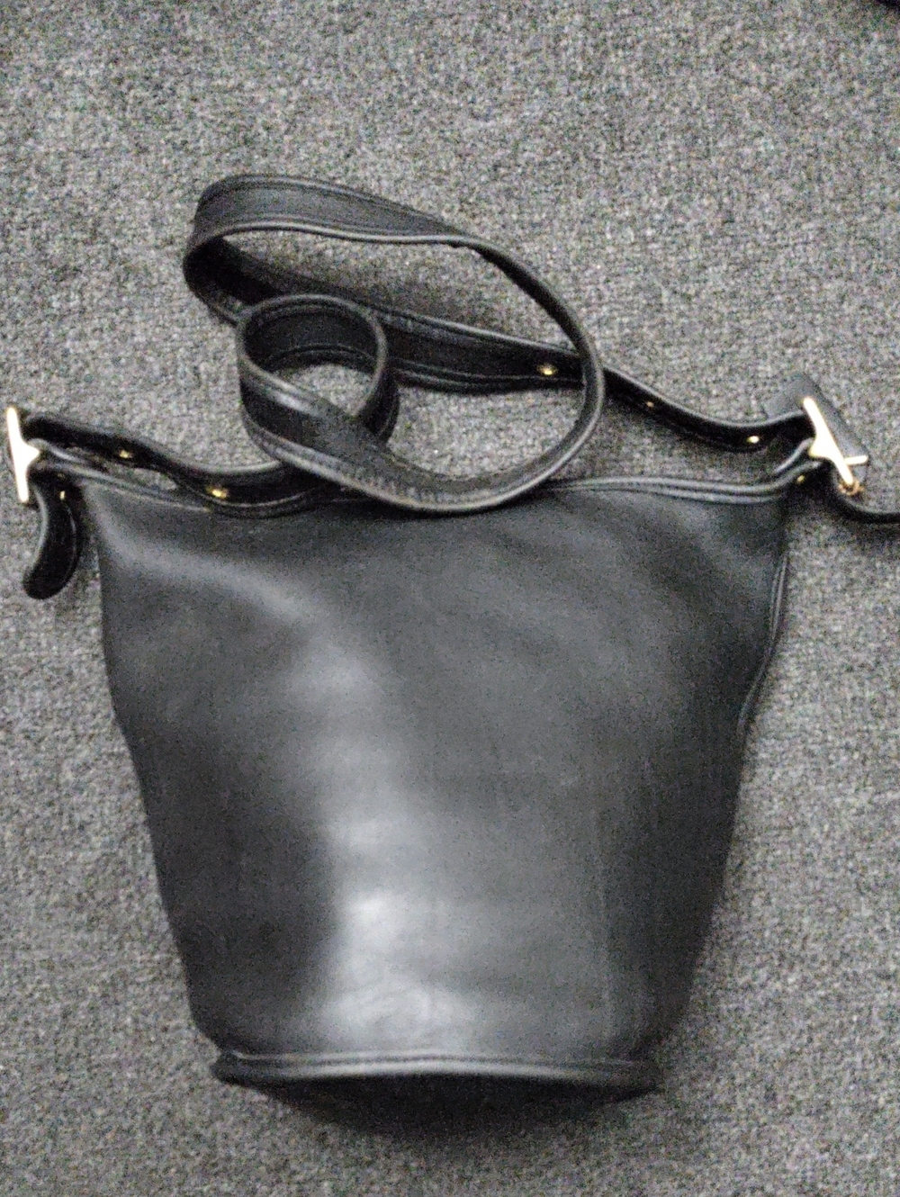 Coach Black Leather Bucket Shoulder/Crossbody Bag #9953